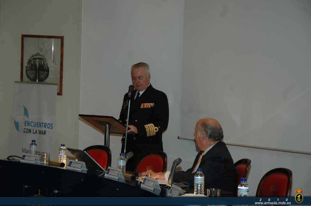 El Almirante Jefe de Estado Mayor de la Armada, almirante general Manuel Rebollo, dirigió unas palabras de bienvenida a los presentes 